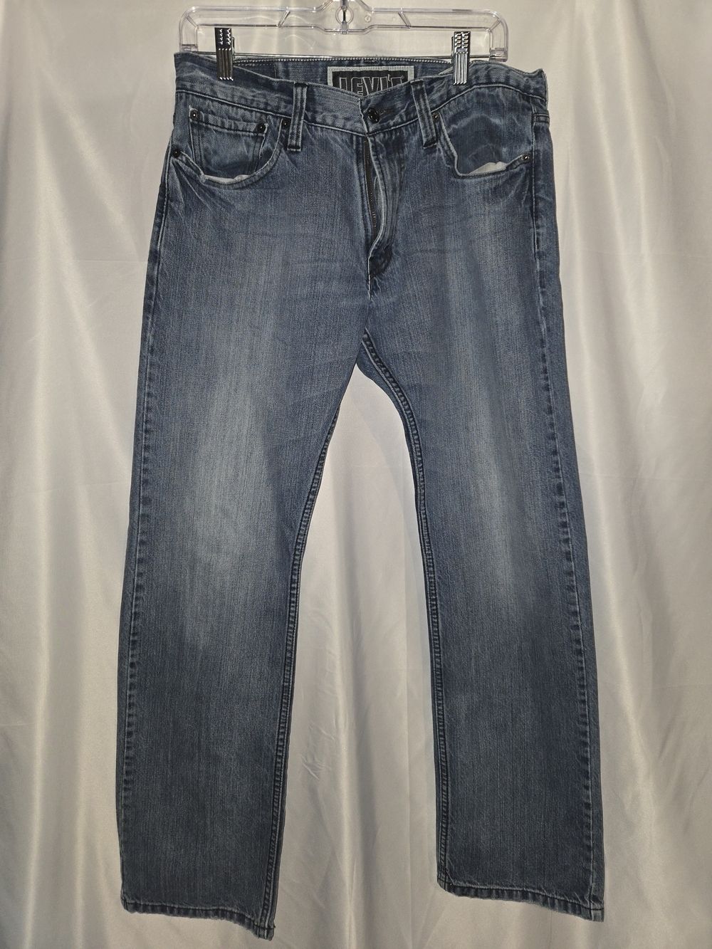 Levi's Men's 33x32 Blue Straight-Leg Jeans (LOC-135)